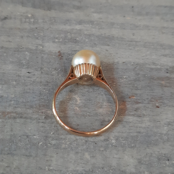 Vintage 18K Yellow Gold Custom Made Cultured Pearl Ring - Picture 3 of 16